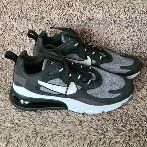 Nike Air 270 React Shoes